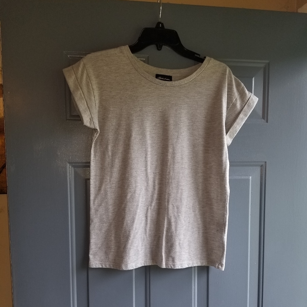Gray loose fitting shirt